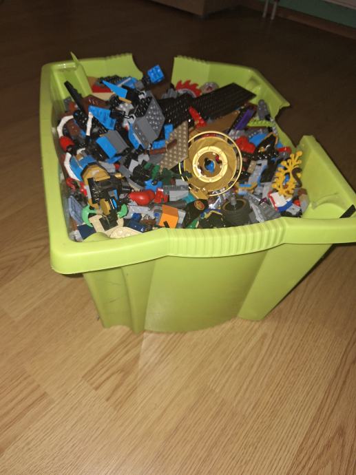 Kutija ninjago lego kockica 5,8kg