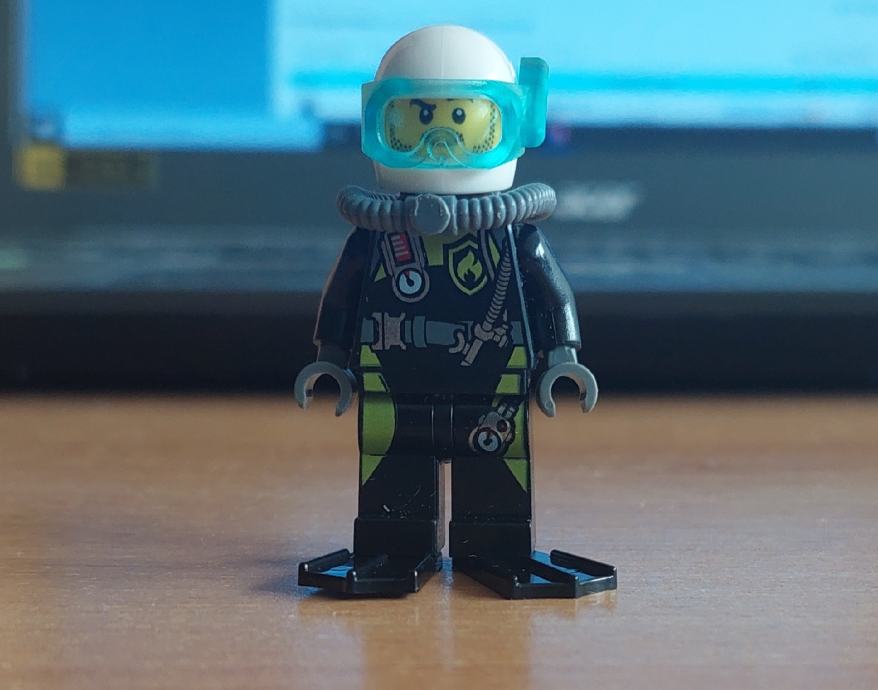 Lego City Fireman Diver