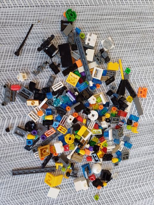 Lego lot od cca 2kg - 30€