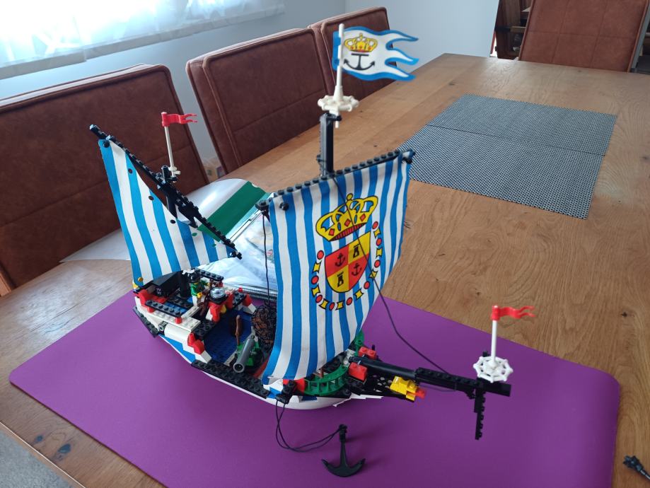 LEGO Pirates (Pirati) - 6280 Armada Flagship
