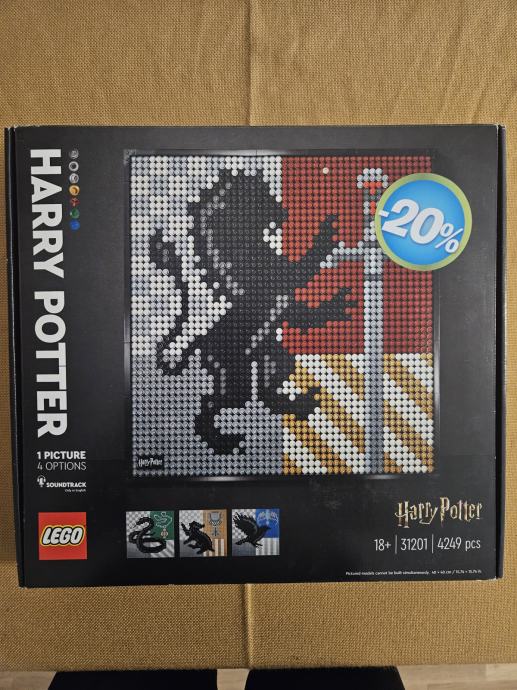 LEGO set 31201 - Harry Potter: Grbovi škole Hogwarts