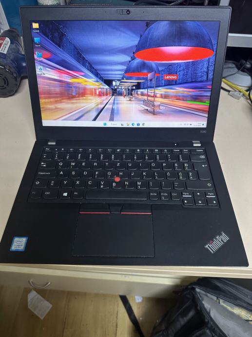 Laptop Lenovo ThinkPad X280 WVA 12.5″