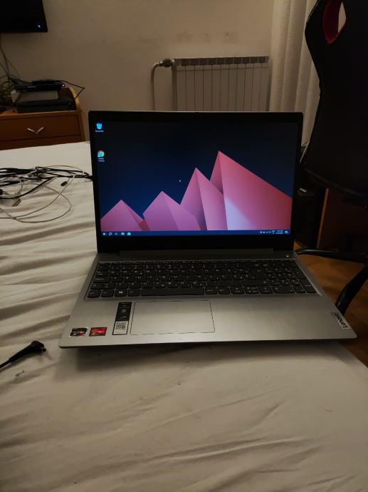 Laptop Lenovo ideapad 3 15ADA05