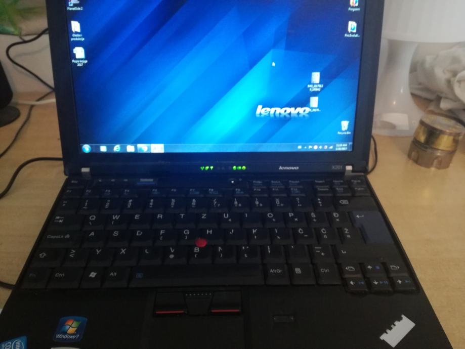 Lenovo ThinkPad x201 + docking station TOP stanje ispod cjene