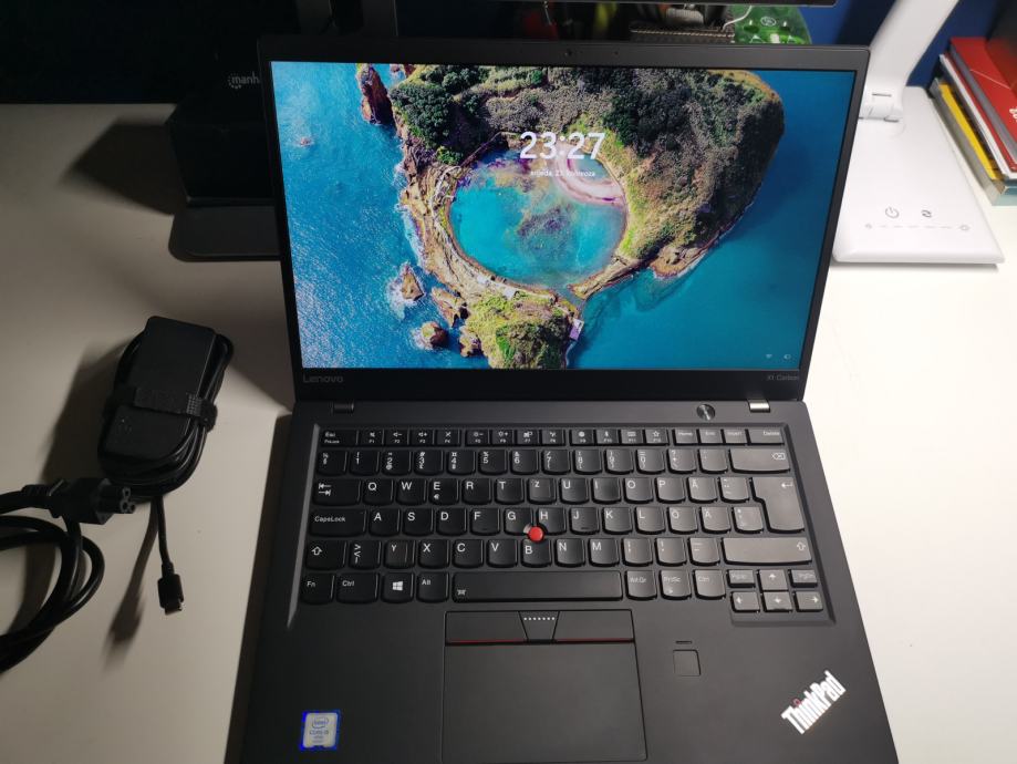 Lenovo X1 Carbon G5