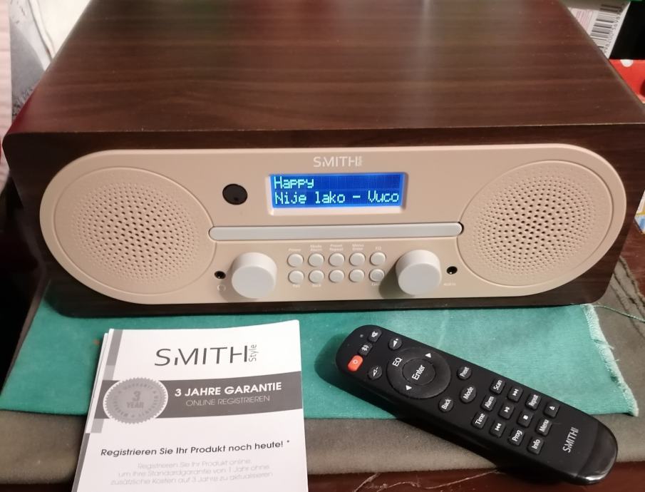 DAB+ SMITH Style Saturn Radio NOVO!