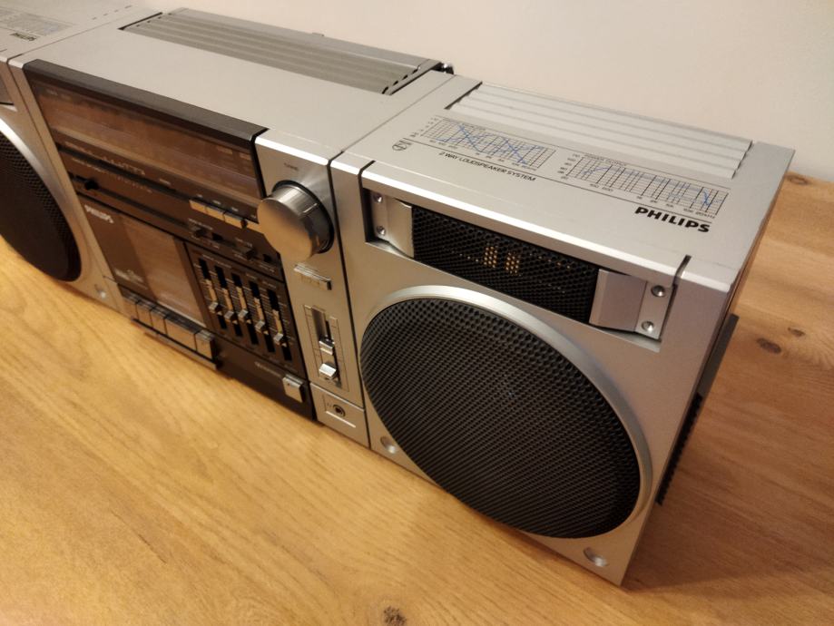 Philips D Vintage Boombox