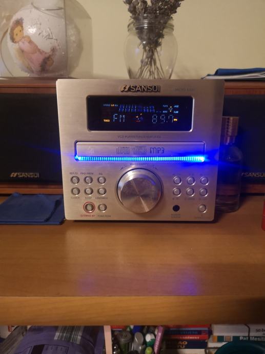 Sansui mikro linija 820V