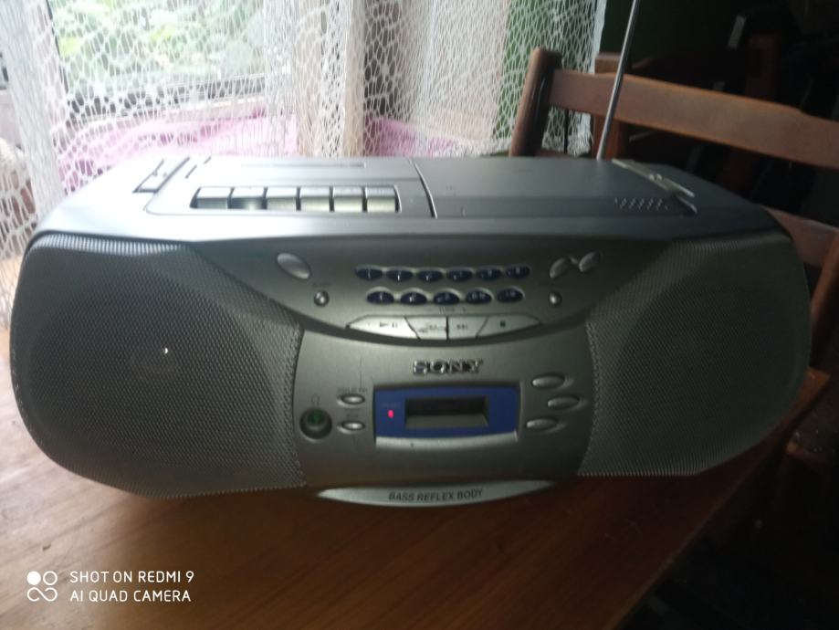 Sony Radio/CD/kazetofon  CFD-S26L