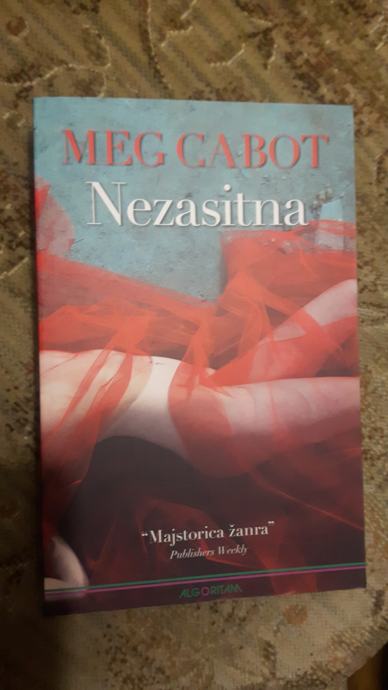 Meg Cabot - NEZASITNA