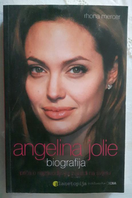 Rhona Mercer : ANGELINA JOLIE - BIOGRAFIJA