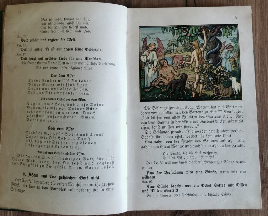 STARA KNJIGA IZ 1936. GODINE-"KATOLIČKA RELIGIOZNA KNJIGA"