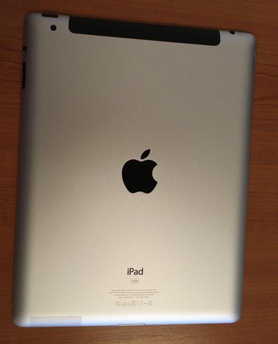 Apple iPad 2 Black- praktički nov