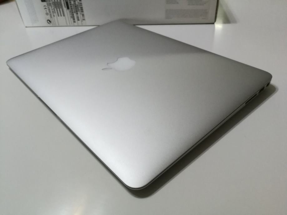 MacBook Air 2017 SSD 512GB メモリ8GB MQD32 美しさと機能の調和