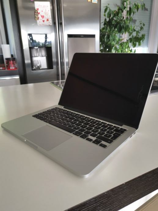 early 2015 macbook pro 13 retina i5 specs