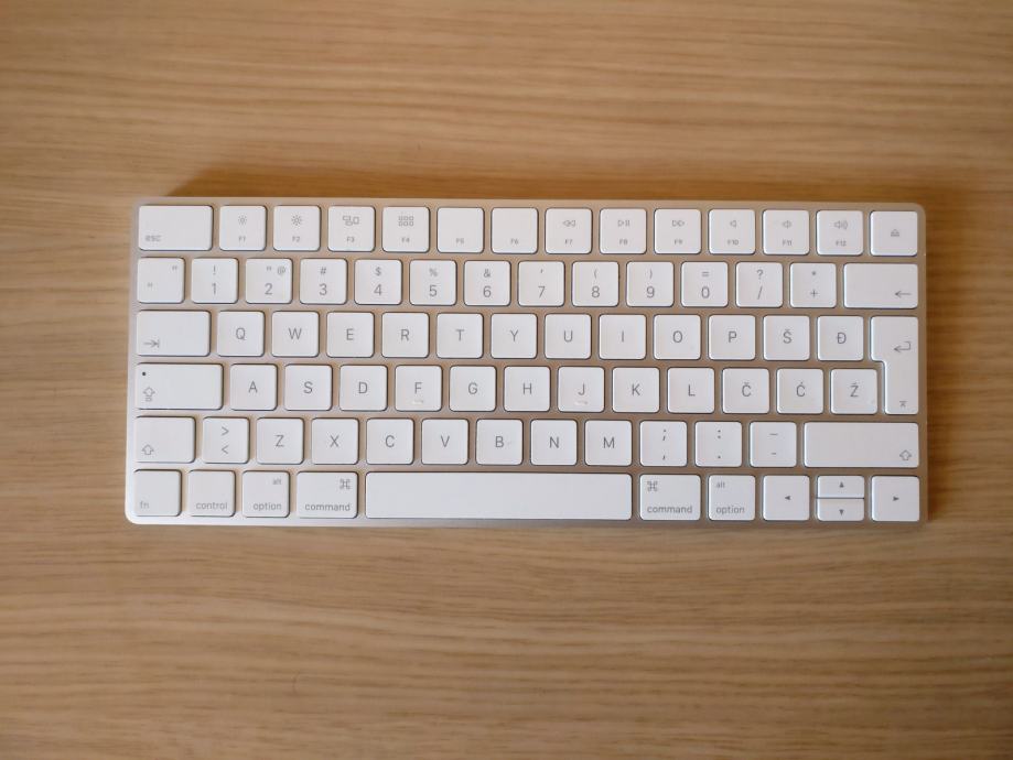 Apple Magic Keyboard 2 CRO