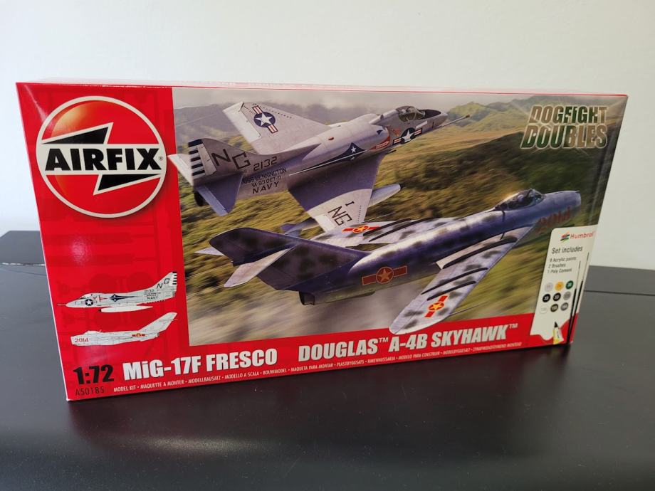 Airfix set: Mig 17F Fresco Douglas A-4B Skyhawk Dogfight Double 1/72