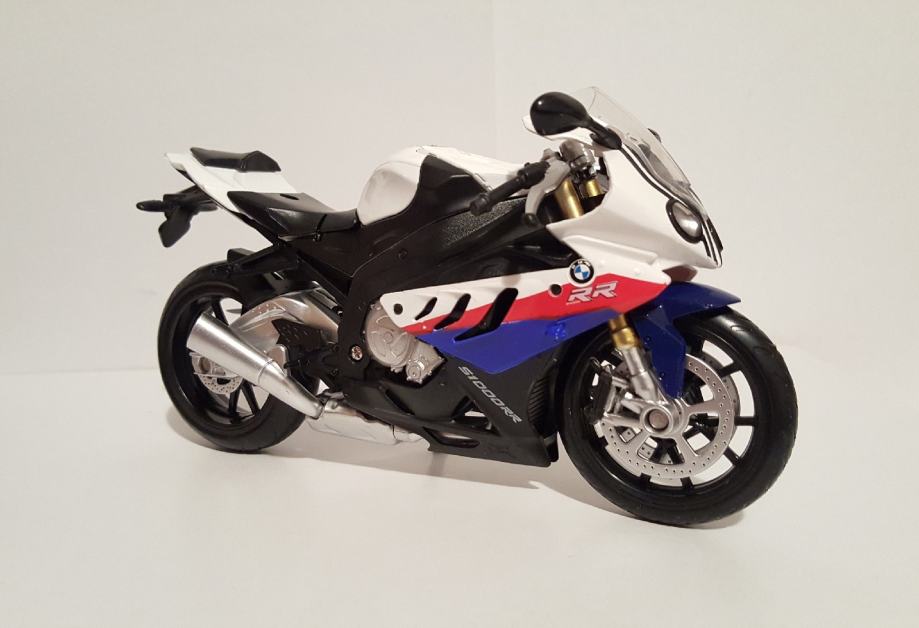 BMW S1000 RR stari model igracka maketa