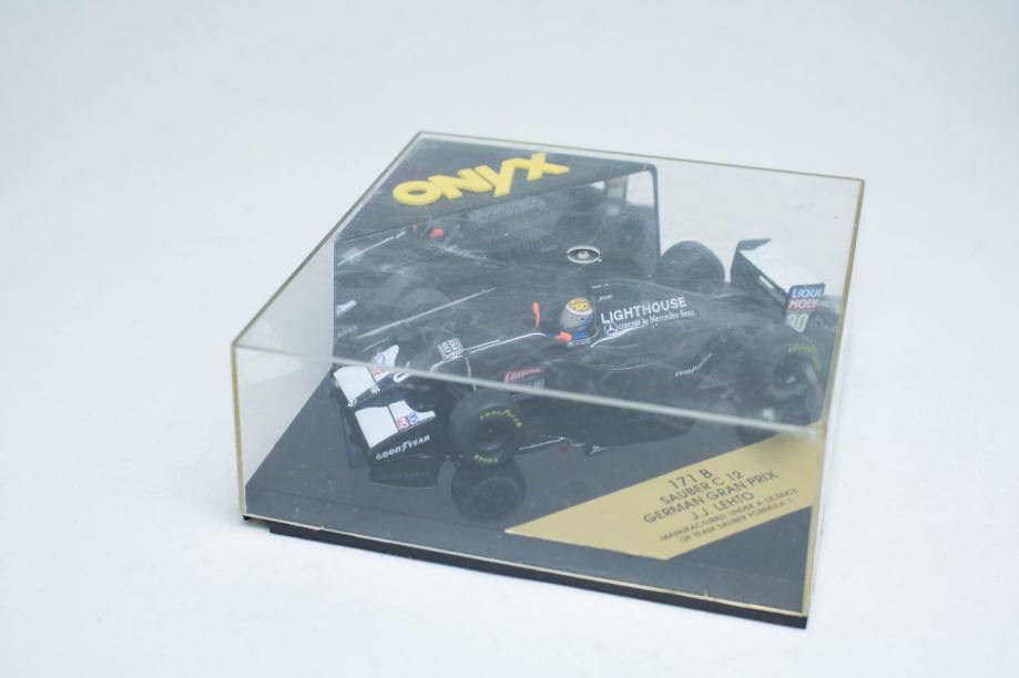 F1 Sauber C12 - 1:43 - Onyx