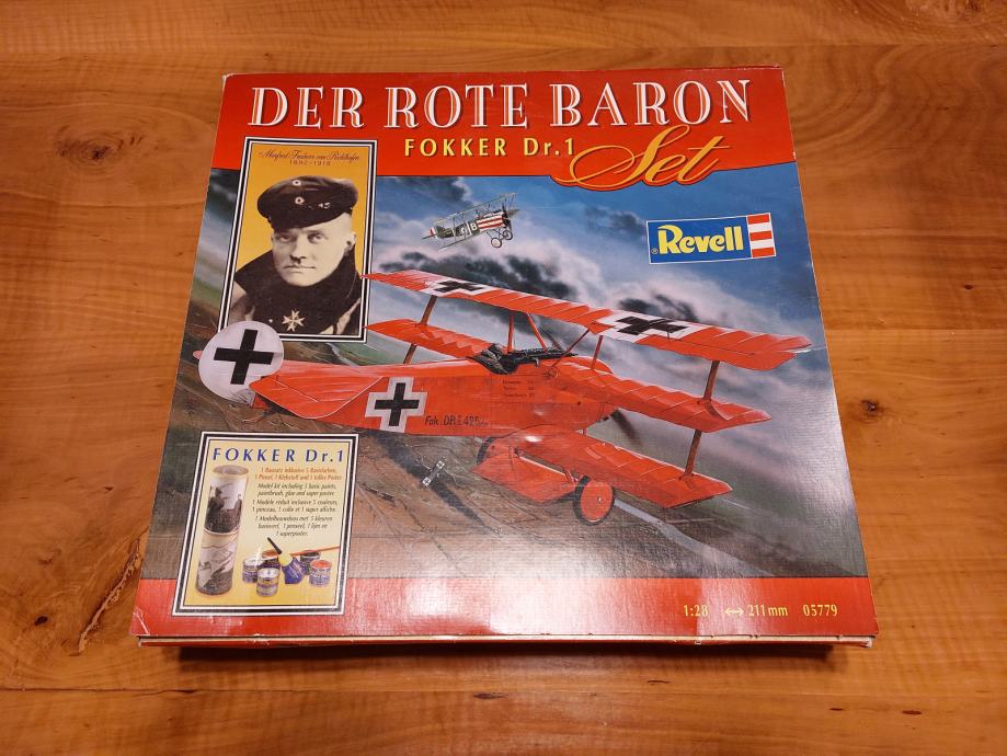 KIT ZA SASTAVLJANJE AVIONA FOKKER DR.I "DER ROTE BARON"