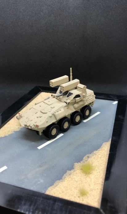 LAV AD 1/72