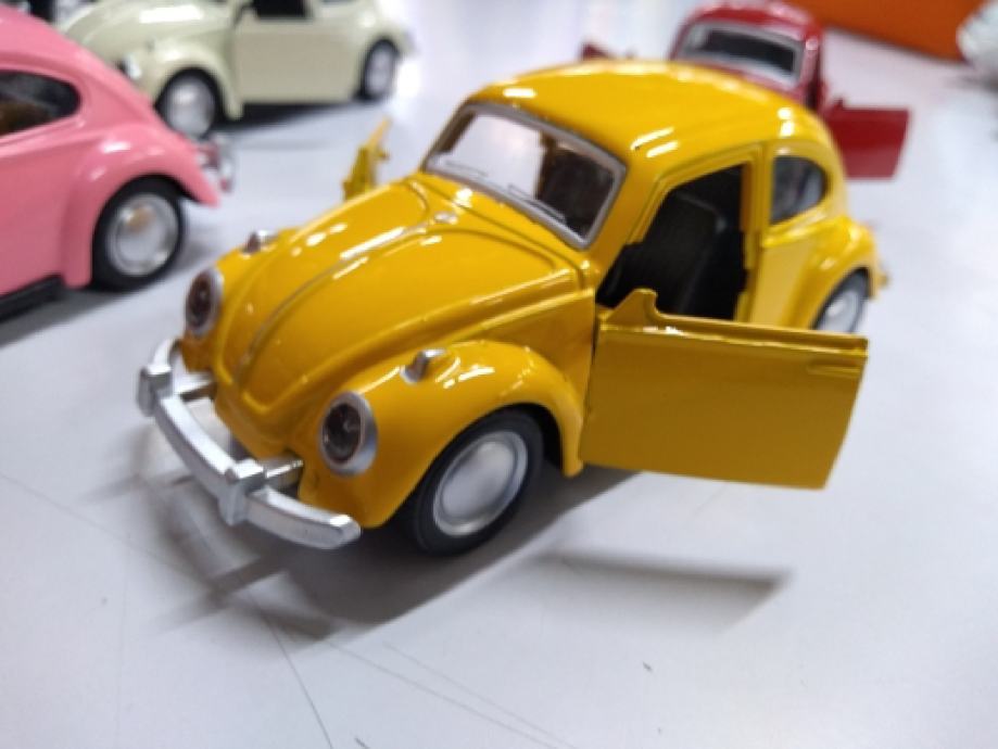 Model autića VW Buba 1967 1:32