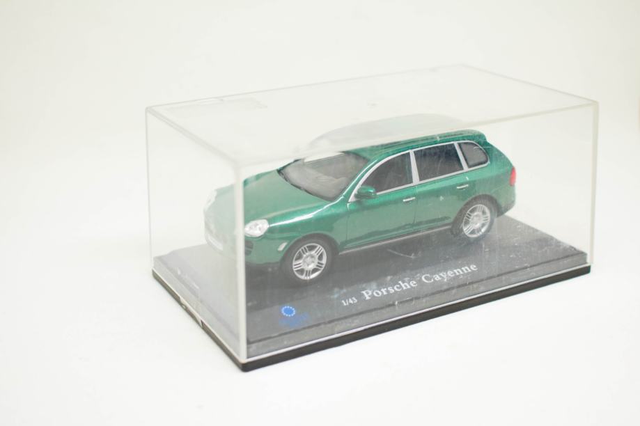 Porsche Cayenne - 1:43