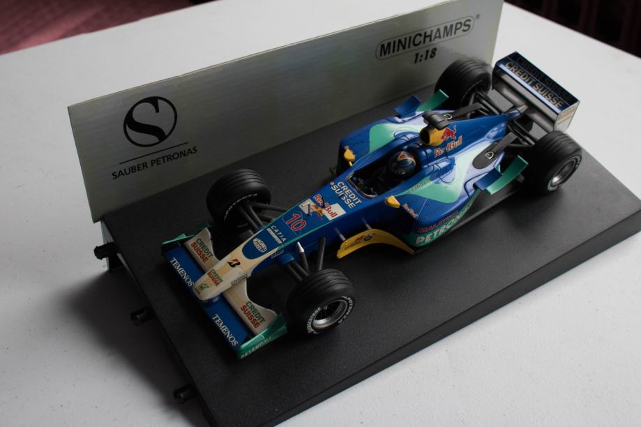 Sauber Petronas C22 (2003.) - Heinz-Harald Frentzen - Minichamps 1:18