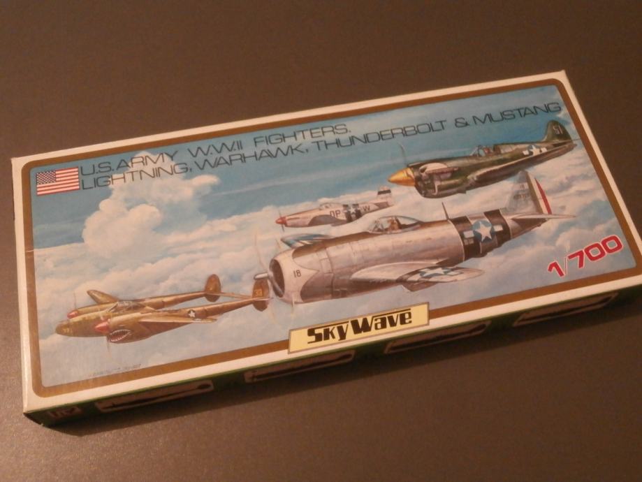 Set "US Army WWII fighters ", 1:700, Sky Wave / PIt Road