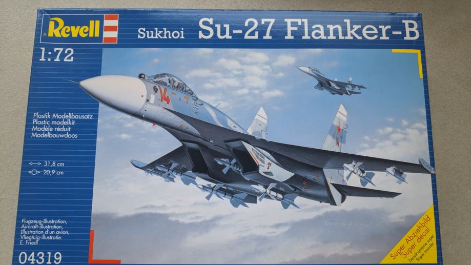 Sukhoi SU-27 Flanker B