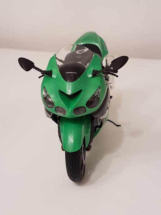 Tamiya Kawasaki ZZR 1400