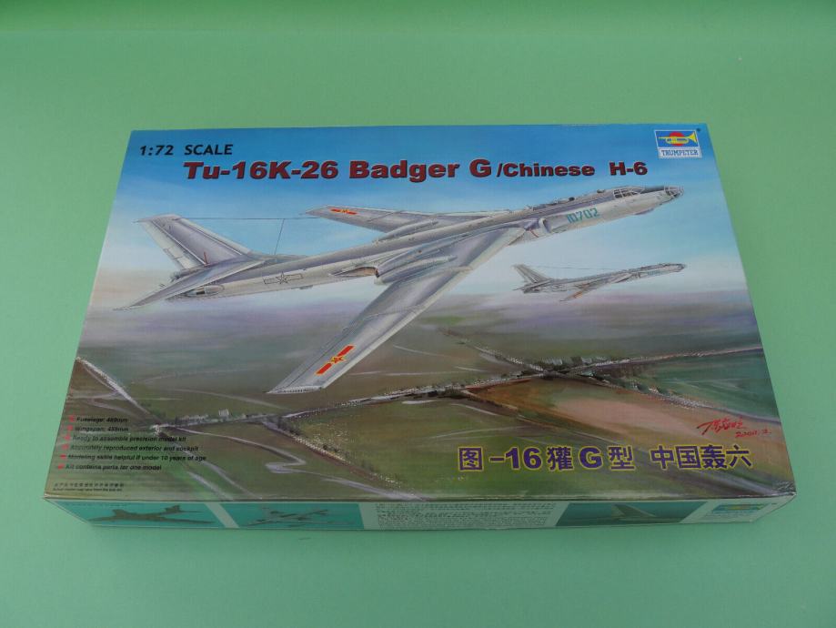 TRUMPETER 1/72 Tu-16K-26 BADGER G