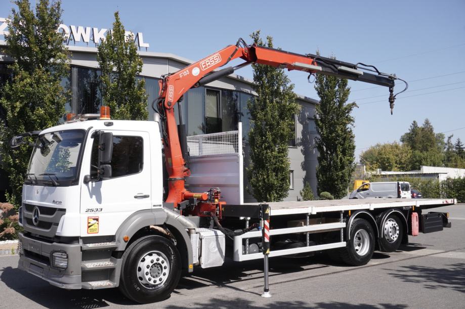 Mercedes-Benz Axor 2533 E5 / 6×2 / 20 paleta / 8m / HDS Fassi 6.1t, 2014 god.