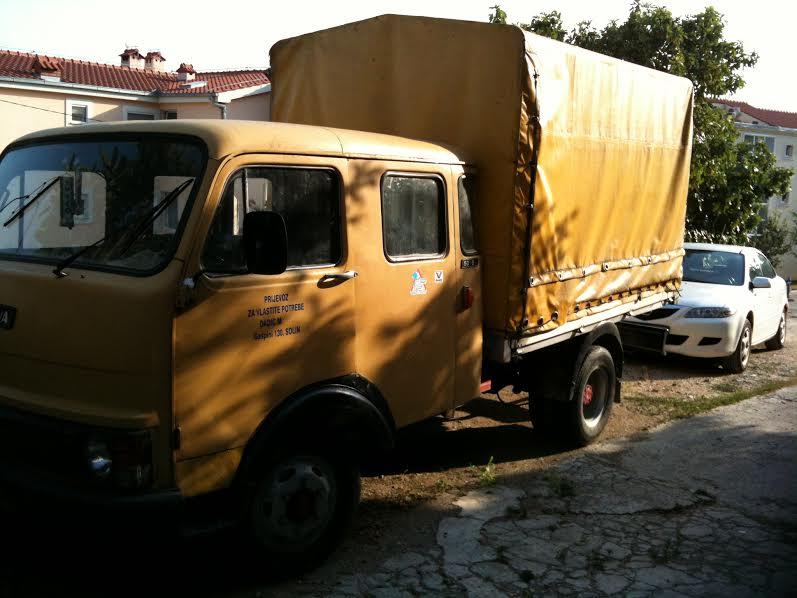 ZASTAVA kamion DUPLA KABINA vozi B kategorija PRVI VLASNIK, 1989 god.