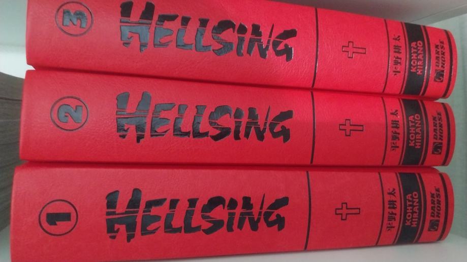 Hellsing Deluxe Volumes