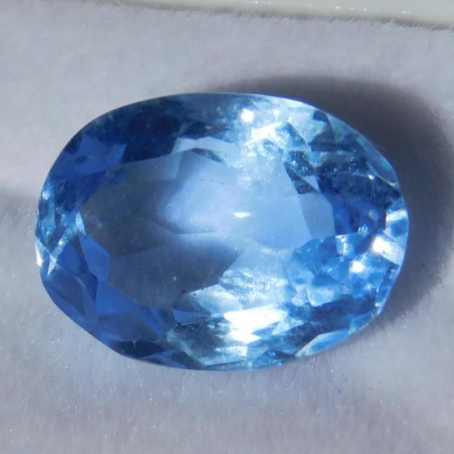 Prirodan 5.55kt light blue Akvamarin 13x9x7mm