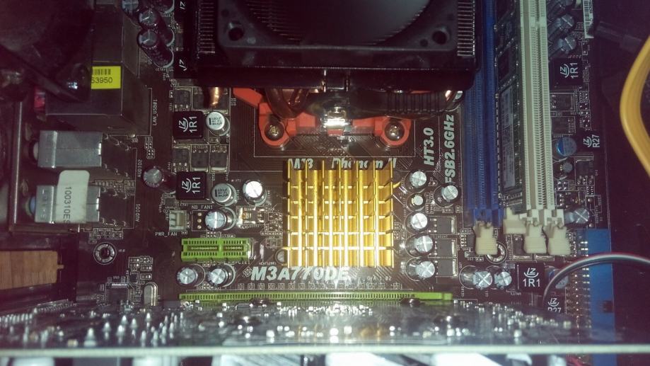 Asrock m3a770de не включается