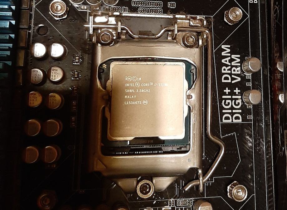 動作品 Core i7-3770K マザーボードP8Z77-V 付属品+