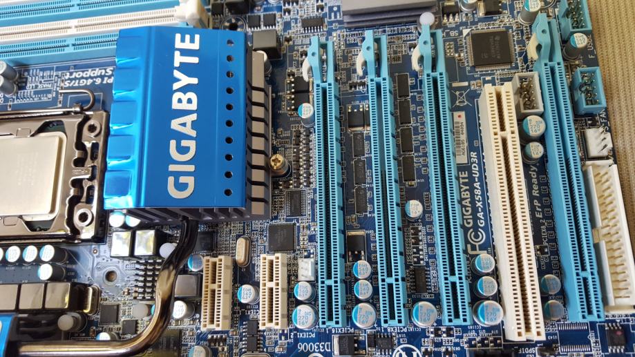 Обзор gigabyte ga x58a ud3r