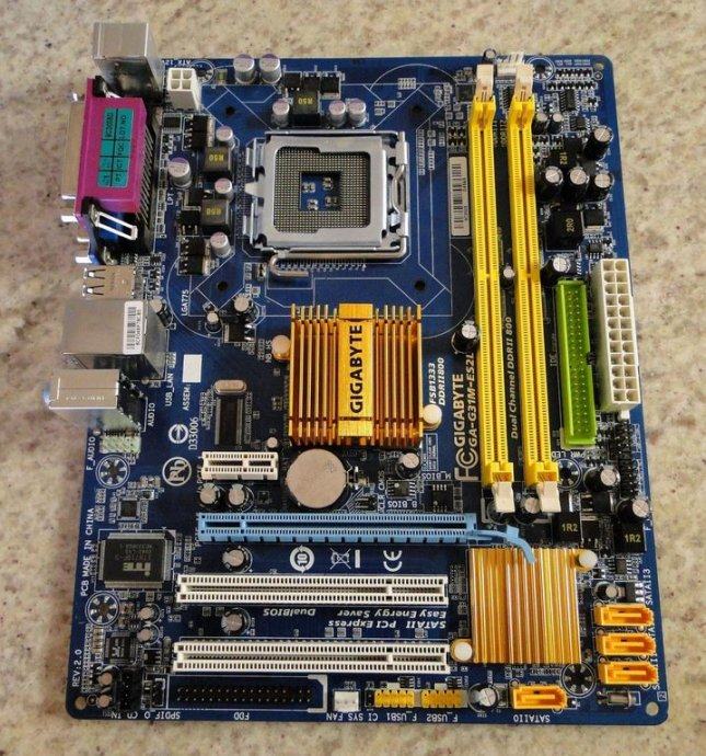 Gigabyte ga g31m es2l какие процессоры поддерживает