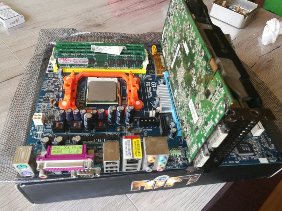 Материнская плата gigabyte ga m555 s3 подключение