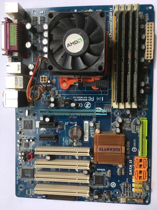 Gigabyte GA-M56S-S3+AMD Phenom(tm) 8650 Triple-Core Processor