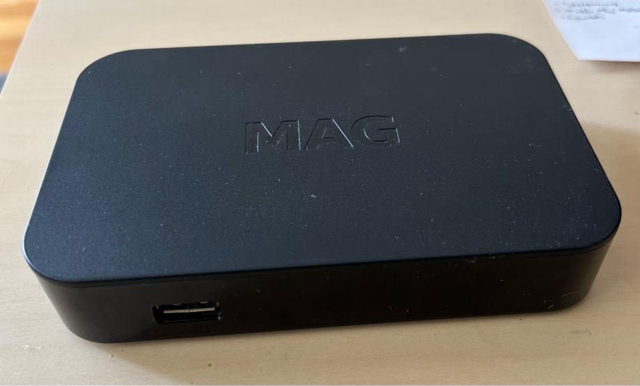 Mag 322 iptv box