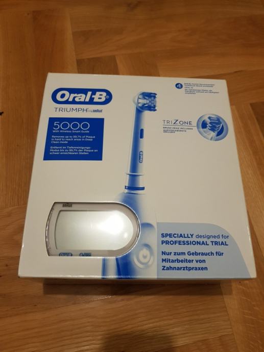 ORAL B 5000 električna četkica + wireless smartguide