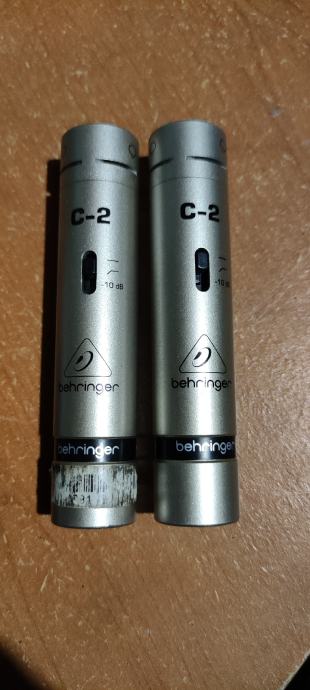 Behringer c-2