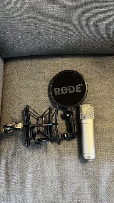 Rode NT1-A s pop filterom