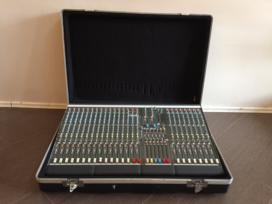 Allen & Heath GL2200 -424