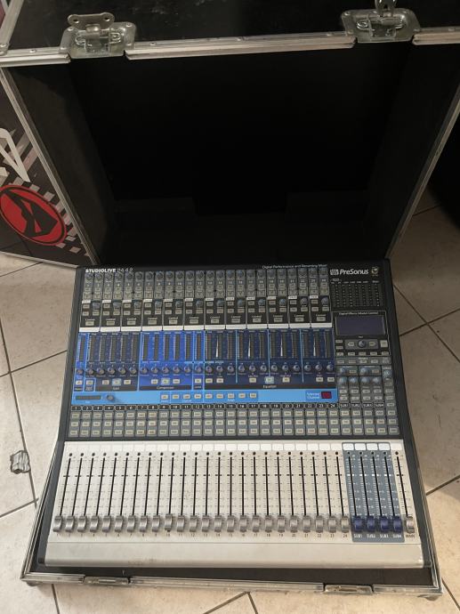 Audio Mixer Presonus 2422, Dynacord, Behringer