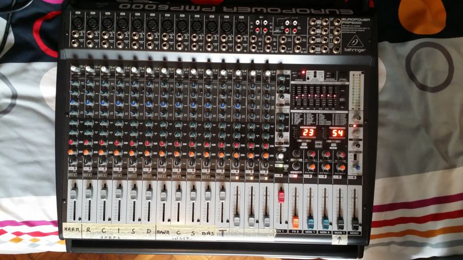 Behringer Europower PMP6000 power mixer