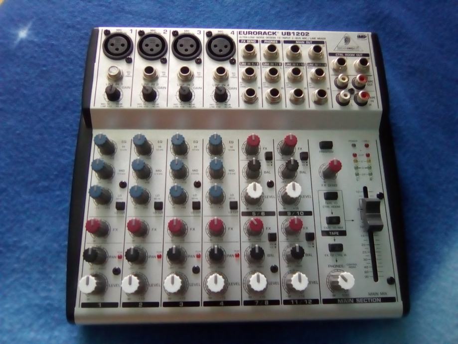 Behringer Eurorack UB1202 mikseta